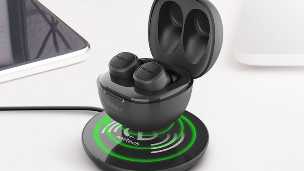 best wireless earbuds under 200 dollars 2024